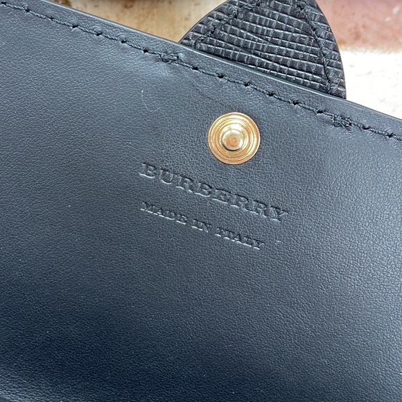 BURBERRY HALTON HOUSE CHECK EMBOSSED BRIDLE WALLET - Picture 8 of 13